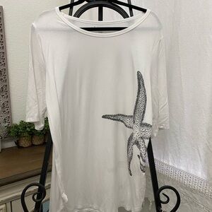 Philosophy White Top with Black Starfish Design